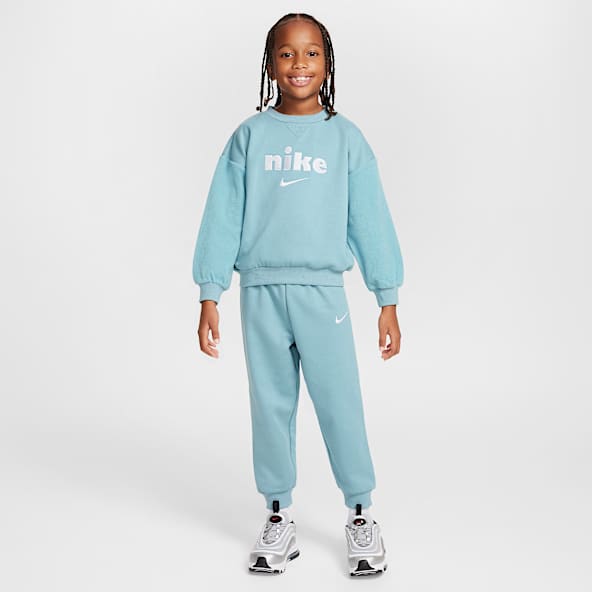 Little girl nike deals